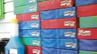 كتكوت شقراء مطوي على وشك الحصول على واحدة من أفضل المجموعات ثلاثية على الإطلاق كتكوت شقراء مطوي على وشك الحصول على واحدة من أفضل المجموعات ثلاثية على الإطلاق