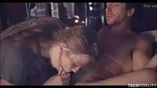 تناسب في سن المراهقة، ماديسون بركس يركع أمام صديقها وامتصاص الديك الصلب الصخري تناسب في سن المراهقة، ماديسون بركس يركع أمام صديقها وامتصاص الديك الصلب الصخري