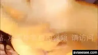 ربة منزل قرنية تقوم بكل ما لديها من الرافعات القفز خلال مغامرات الجنس ، لأنها تثيرها كثيرًا ربة منزل قرنية تقوم بكل ما لديها من الرافعات القفز خلال مغامرات الجنس ، لأنها تثيرها كثيرًا