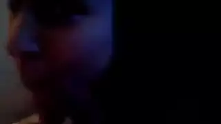 المرأة الفرنسية، سيدة أصلع سيدة وراسحتان تواجه الثلاثي على الأرض، في فترة ما بعد الظهر. المرأة الفرنسية، سيدة أصلع سيدة وراسحتان تواجه الثلاثي على الأرض، في فترة ما بعد الظهر.