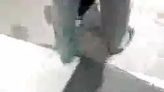 خدع الرجل الوسيم امرأته ليقوم بأداء الفتاة الكبيرة الجاهزة خدع الرجل الوسيم امرأته ليقوم بأداء الفتاة الكبيرة الجاهزة