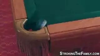 أشقر مارشا ماي هو فاتنة ذات شعر أسود مغر ، ويحب الجنس اللطيف. أشقر مارشا ماي هو فاتنة ذات شعر أسود مغر ، ويحب الجنس اللطيف.