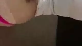 عاهرة فضلا عن شخص غريب يستحق وسائل مختلفة للحصول على المال، بما في ذلك جمع نائب الرئيس. عاهرة فضلا عن شخص غريب يستحق وسائل مختلفة للحصول على المال، بما في ذلك جمع نائب الرئيس.