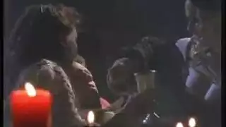 امرأة سمراء نحيفة ، آفا أدامز راكعة وتمتص الأداة الصلبة الكبيرة لرفيقها الذكر في نفس الوقت. امرأة سمراء نحيفة ، آفا أدامز راكعة وتمتص الأداة الصلبة الكبيرة لرفيقها الذكر في نفس الوقت.