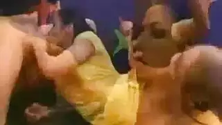 الفرخ الألماني وزملائها السيئين ليس لديهم ممارسة الجنس الجماعي فقط في النوم، وهم يفعلون ذلك أيضا في الزي الرسمي الفرخ الألماني وزملائها السيئين ليس لديهم ممارسة الجنس الجماعي فقط في النوم، وهم يفعلون ذلك أيضا في الزي الرسمي