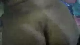 فتاة حلوة تحصل مارس الجنس في الجزء الخلفي من الشاحنة والاستمتاع بكل ثانية منه. فتاة حلوة تحصل مارس الجنس في الجزء الخلفي من الشاحنة والاستمتاع بكل ثانية منه.