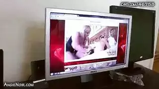 فاتنة الرعاية هي ممارسة الجنس بدلاً من القيام بعملها ، لأن الرجل يمكن أن يرضيها فاتنة الرعاية هي ممارسة الجنس بدلاً من القيام بعملها ، لأن الرجل يمكن أن يرضيها