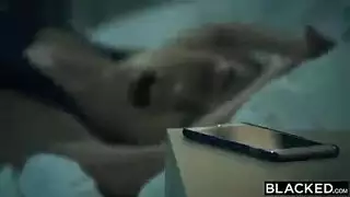 النادلة الممحونة تلتقي مع الفحل الزنجي الأسطورة التي يجعلها تصرخ من الألم واللذة النادلة الممحونة تلتقي مع الفحل الزنجي الأسطورة التي يجعلها تصرخ من الألم واللذة