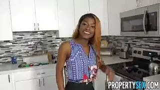 مذهلة ، امرأة سوداء تلعب مع بوسها شعر وتأكل نائب الرئيس الطازج في النهاية مذهلة ، امرأة سوداء تلعب مع بوسها شعر وتأكل نائب الرئيس الطازج في النهاية